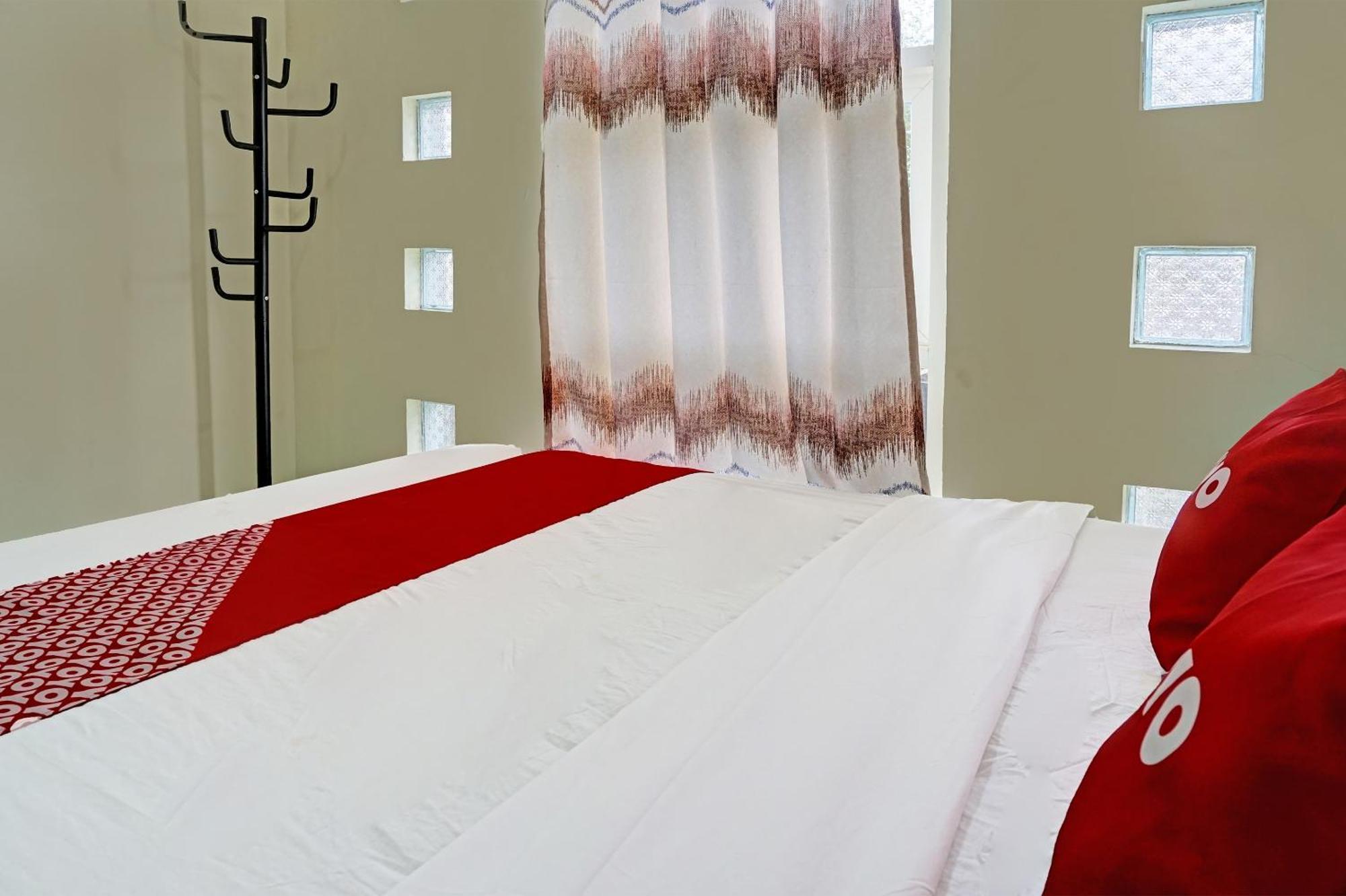 Oyo 91707 Jannah Homestay Syariah Dau 외부 사진