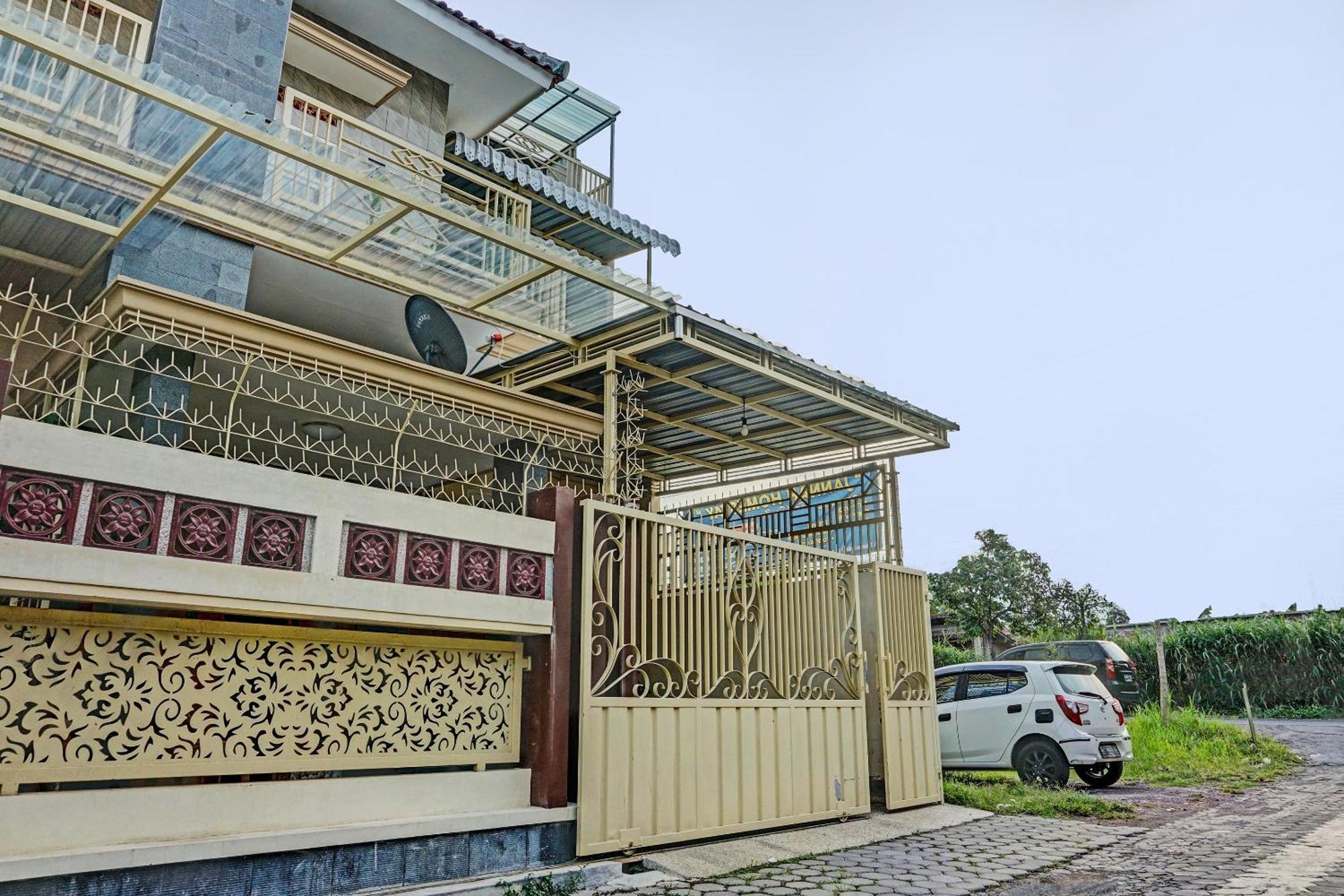 Oyo 91707 Jannah Homestay Syariah Dau 외부 사진