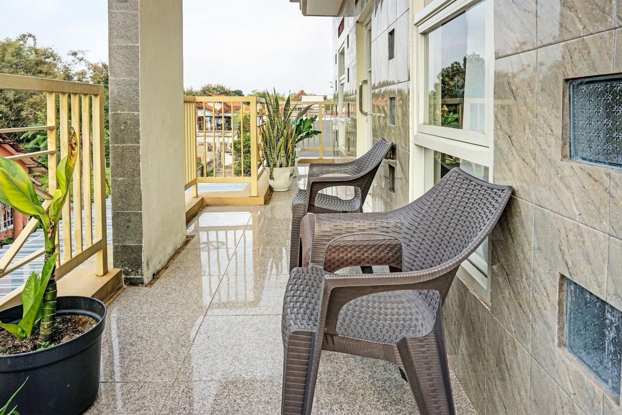 Oyo 91707 Jannah Homestay Syariah Dau 외부 사진